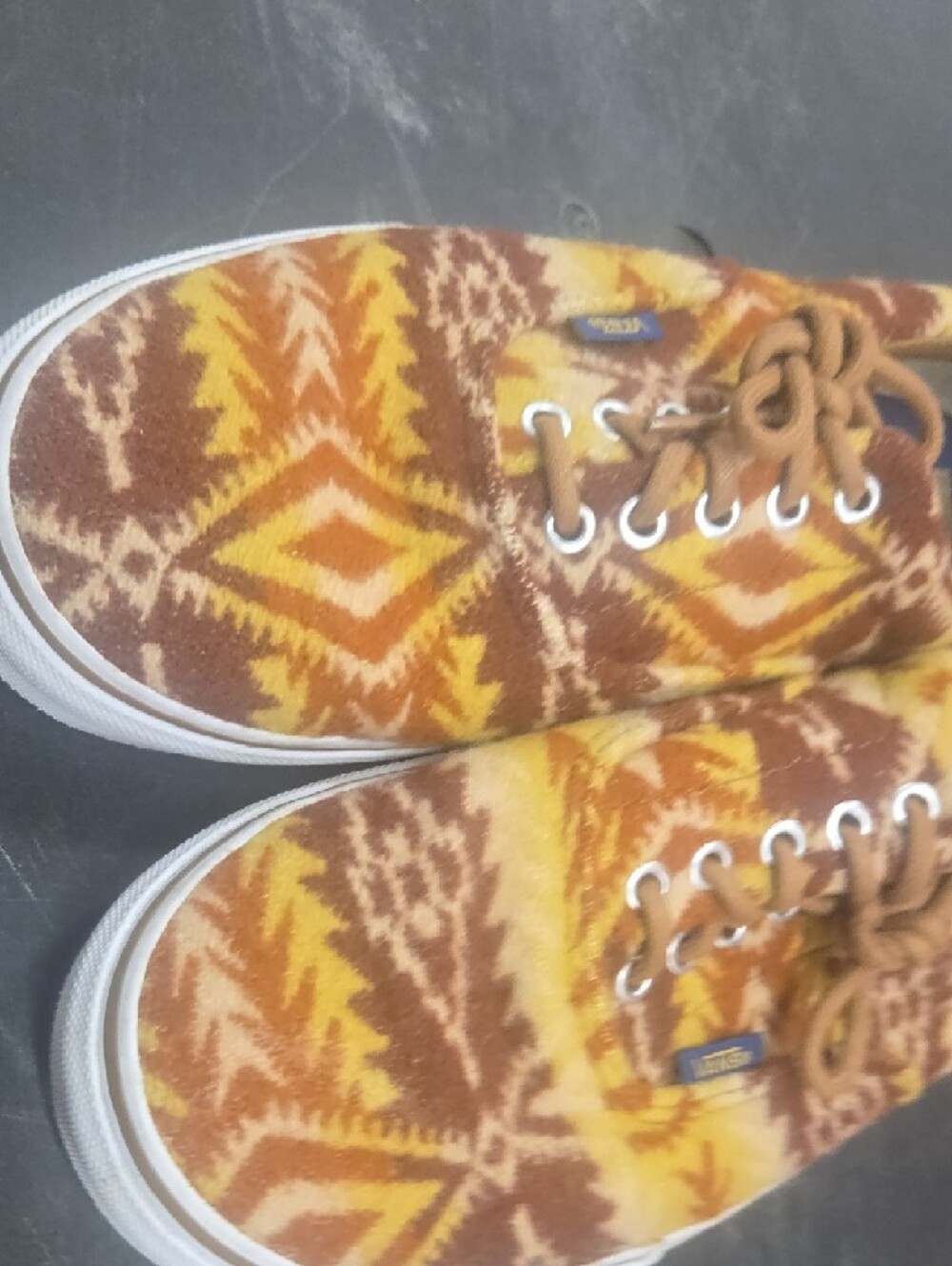 Vans Low-Top Southwestern Canvas Sneakers - Men's Size 11*** - Picture 5 of 8